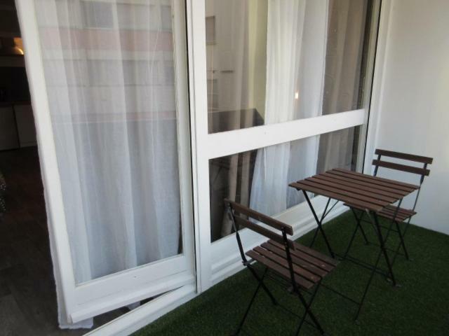 Appartements Boulevard Des Pyrenees Pau Exterior photo
